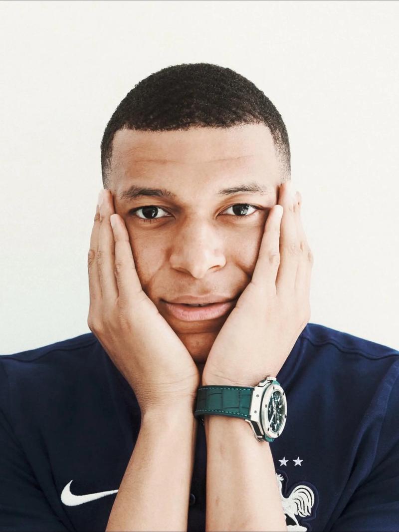 传闻观察：阿森纳被媒体和吉拉西与马特塔联系在一起