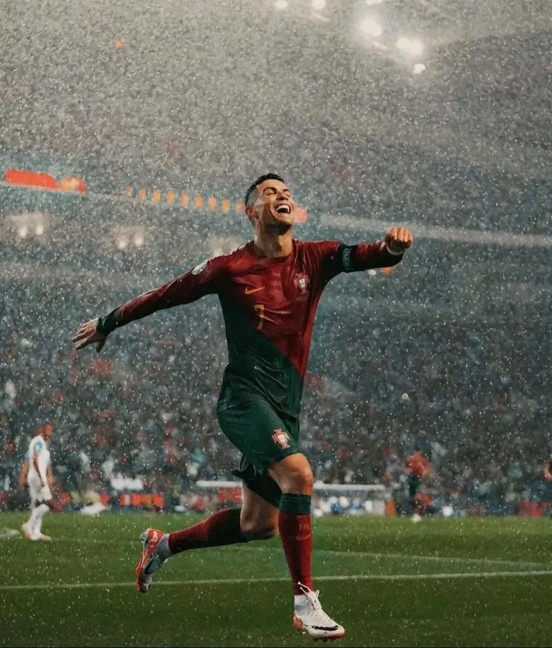 杜克兰特连续得分，全队士气高涨