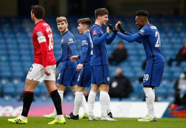 CBA新赛季分档：第一档有5队，北京被外援耽误，辽宁新疆前景黯淡